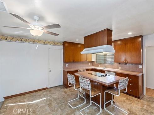 2122 W Harle , Anaheim, CA