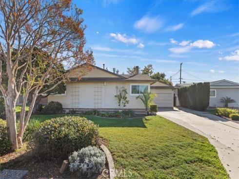2122 W Harle , Anaheim, CA