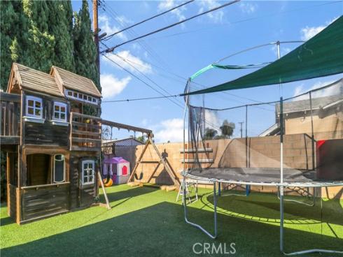 833 S Kouri , Anaheim, CA