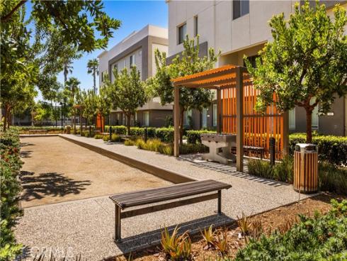 1897 S Union , Anaheim, CA