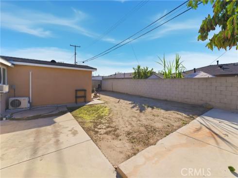 745 N N Vine St  , Anaheim, CA