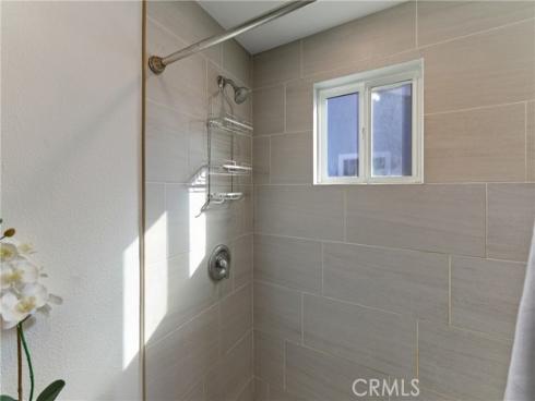 745 N N Vine St  , Anaheim, CA