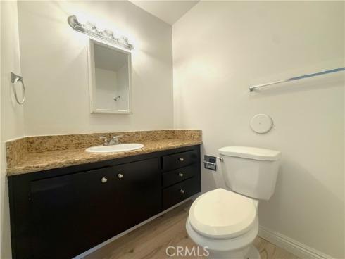 1974 W Glenoaks  E  Avenue, Anaheim, CA