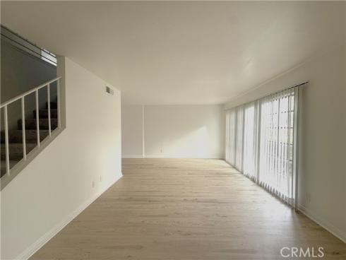 1974 W Glenoaks  E  Avenue, Anaheim, CA