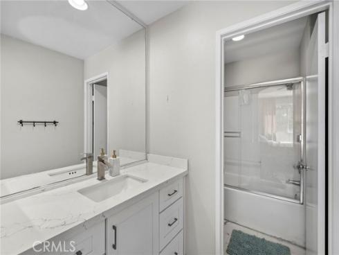 839 S Yellowstone Way , Anaheim, CA