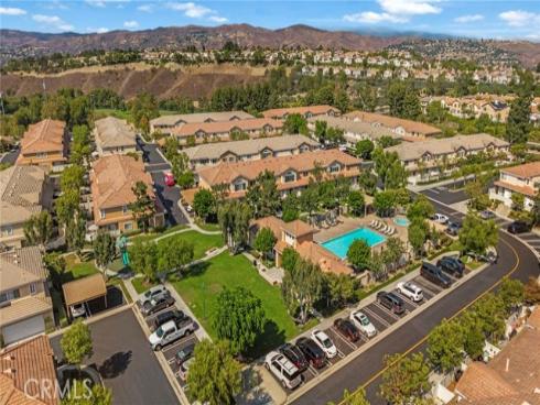 839 S Yellowstone Way , Anaheim, CA