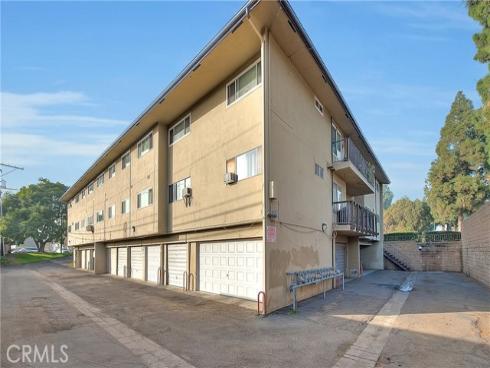 1850 W Greenleaf  , Anaheim, CA