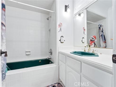 381 S Henning Way, Anaheim, CA