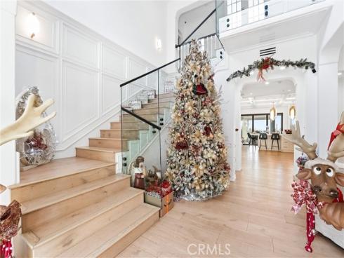 381 S Henning Way, Anaheim, CA