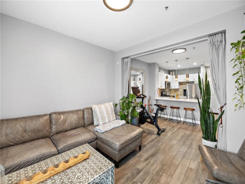 1801 E Katella 4005 , Anaheim, CA