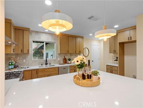 2507 E Banyan   Court, Anaheim, CA