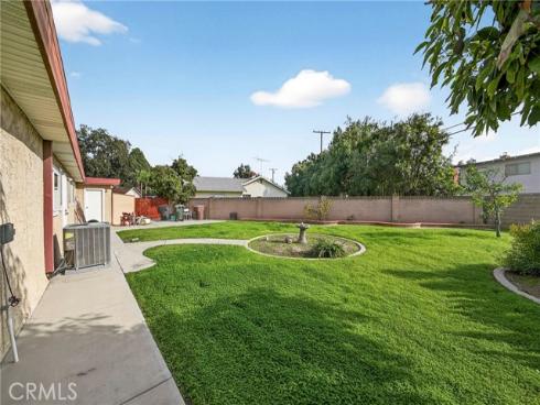 203 N Royal Place, Anaheim, CA