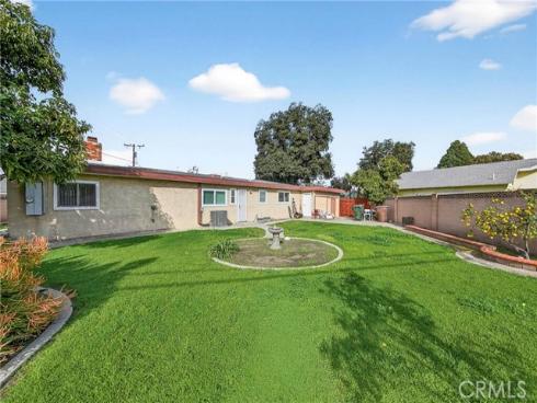 203 N Royal Place, Anaheim, CA