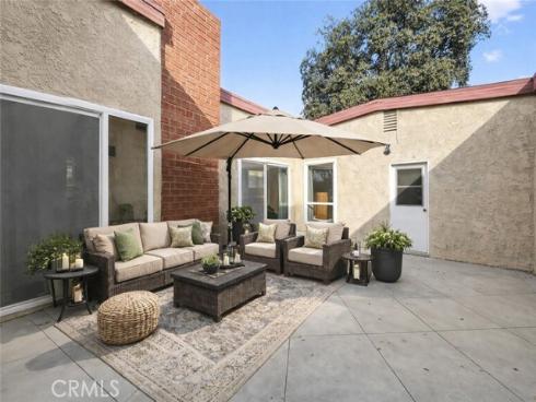 203 N Royal Place, Anaheim, CA