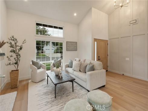 4926 E Glenview  , Anaheim, CA