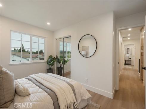 4926 E Glenview  , Anaheim, CA