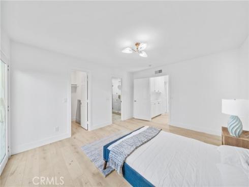 100 S Saddleback , Anaheim, CA