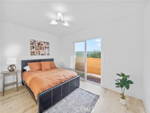 100 S Saddleback , Anaheim, CA