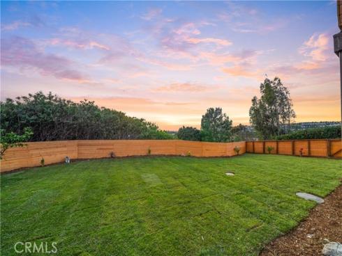 100 S Saddleback , Anaheim, CA