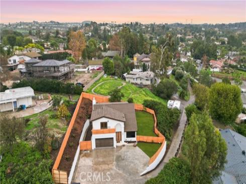 100 S Saddleback , Anaheim, CA