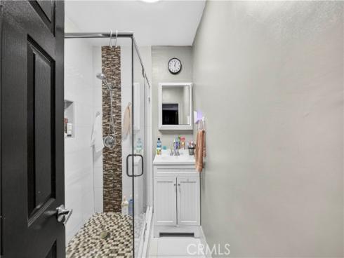 707 W La Verne  , Anaheim, CA