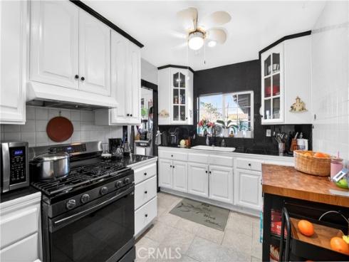 707 W La Verne  , Anaheim, CA