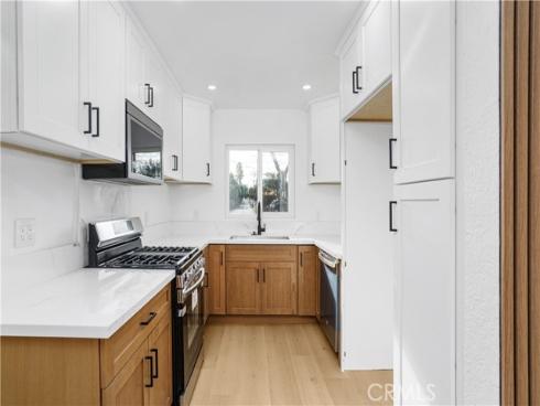 1425 E Vermont  , Anaheim, CA