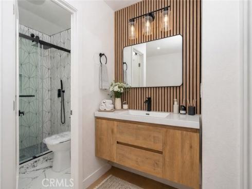 1425 E Vermont  , Anaheim, CA