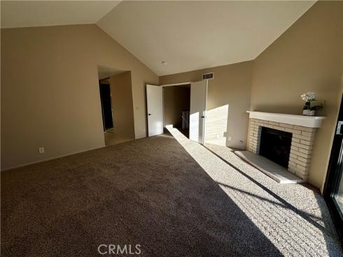 2562 E Lark Ellen  , Anaheim, CA