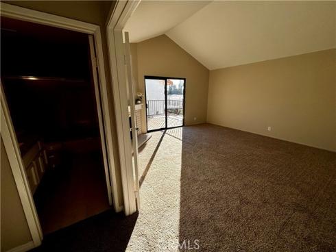 2562 E Lark Ellen  , Anaheim, CA