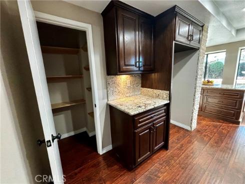 2562 E Lark Ellen  , Anaheim, CA