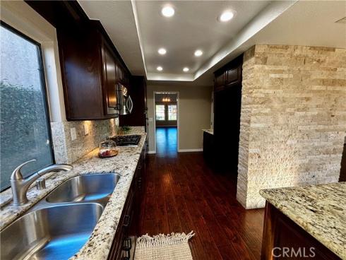 2562 E Lark Ellen  , Anaheim, CA