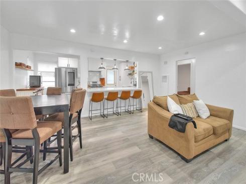 1237 N Evergreen , Anaheim, CA