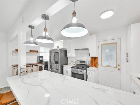 1237 N Evergreen , Anaheim, CA