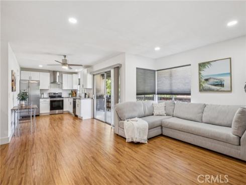 1124 S Citron St  , Anaheim, CA