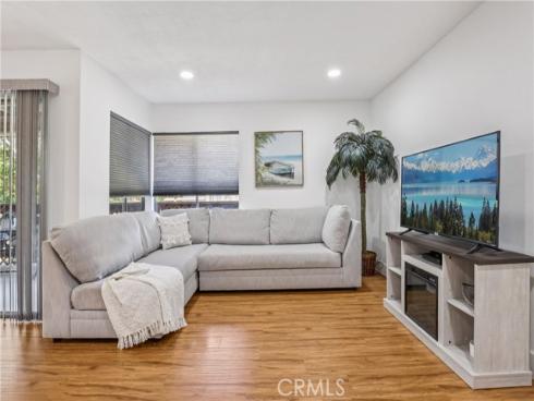 1124 S Citron St  , Anaheim, CA