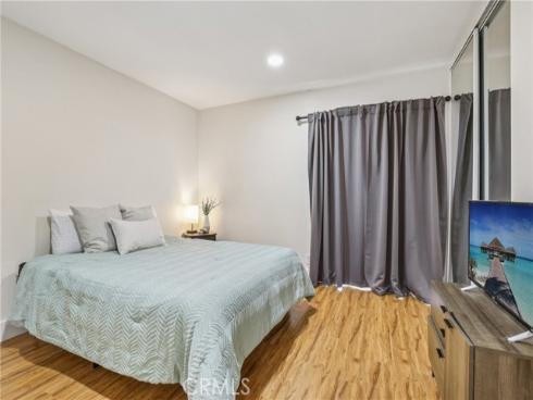 1124 S Citron St  , Anaheim, CA