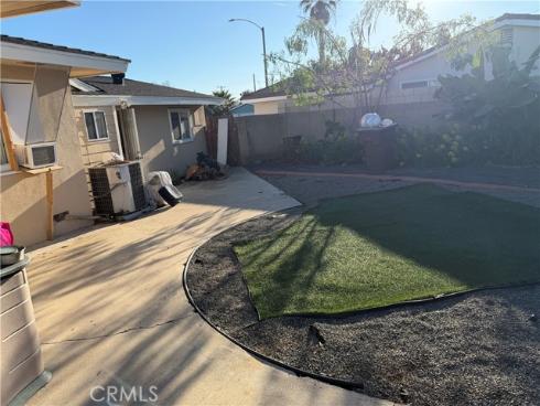 1439 W Kiama , Anaheim, CA