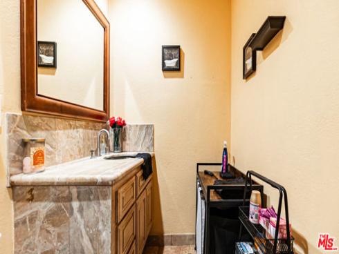 1916 E Dover Place, Anaheim, CA