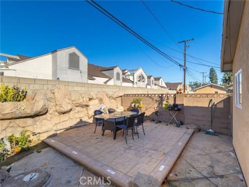 2321 E Puritan , Anaheim, CA