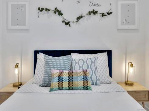 1531 W Bushell St  , Anaheim, CA