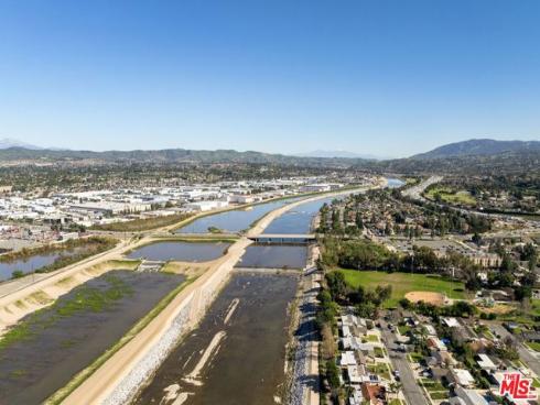 401 N Deerfield   Street, Anaheim, CA