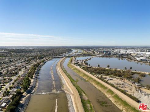 401 N Deerfield   Street, Anaheim, CA