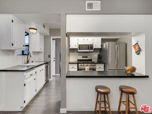 1789 W Greenleaf   Avenue, Anaheim, CA