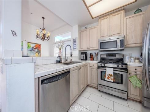 3330 W Orange  , Anaheim, CA