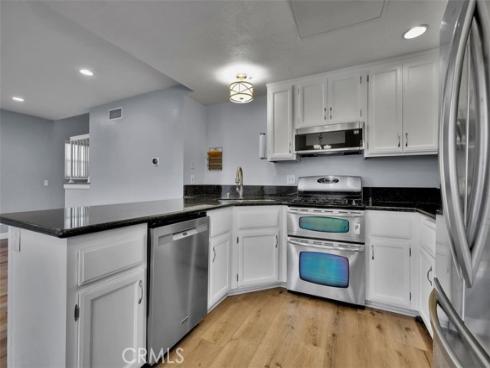 755 N East , Anaheim, CA