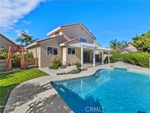 2210  E. Oshkosh Circle  , Anaheim, CA