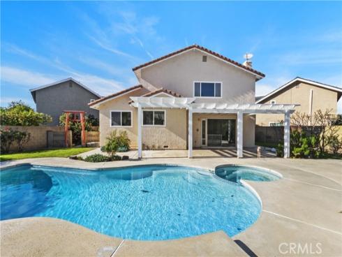 2210  E. Oshkosh Circle  , Anaheim, CA