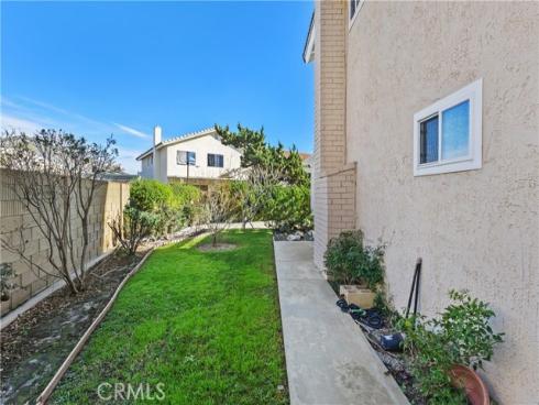 2210  E. Oshkosh Circle  , Anaheim, CA