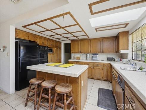 1934 S Robert Lane, Anaheim, CA